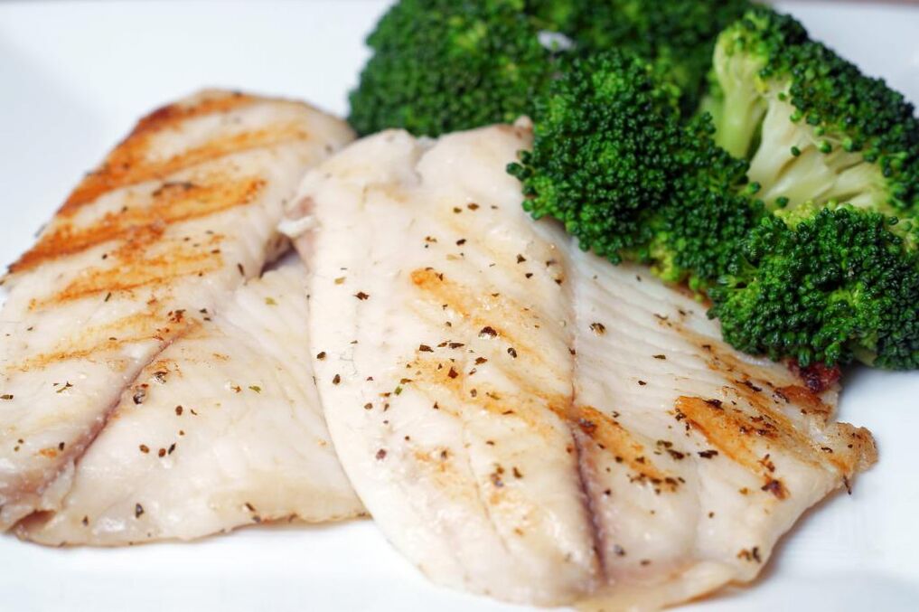 Küpsetatud või keedetud kala on Osama Hamdiy dieedimenüüs rikkalik roog