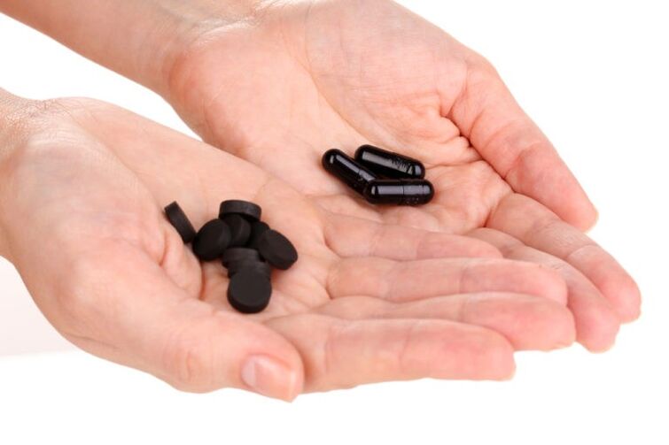 Aktiivsüsi kehakaalu langetamiseks tablettides ja kapslites